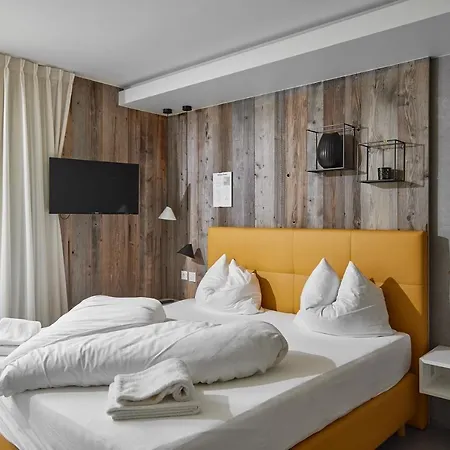 Schima Drosa Apartments - Studios - By Pferd Auf Wolke Gaschurn Extérieur photo