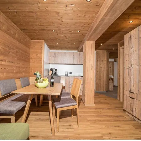 Schima Drosa Apartments - Studios - By Pferd Auf Wolke Gaschurn Extérieur photo