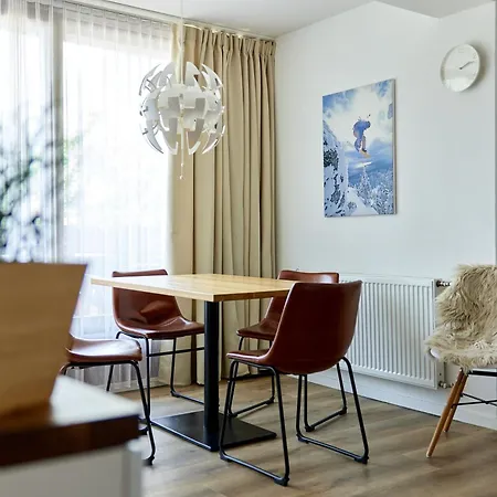 Schima Drosa Apartments - Studios - By Pferd Auf Wolke Gaschurn Extérieur photo