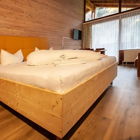 Schima Drosa Apartments - Studios - By Pferd Auf Wolke Gaschurn Extérieur photo