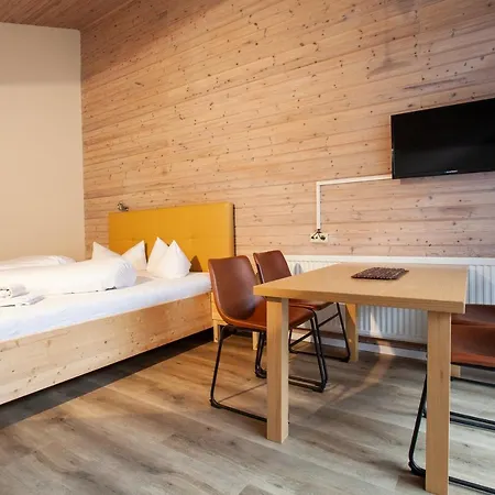 Schima Drosa Apartments - Studios - By Pferd Auf Wolke Gaschurn Extérieur photo